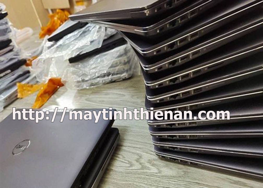 Thu mua laptop cũ tận nơi Quận 4